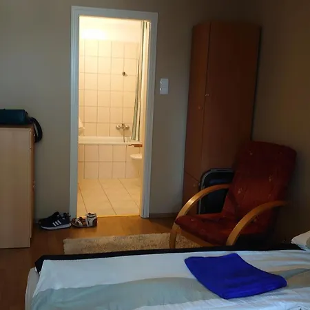 Kastely Apartman Apartment Cserkeszolo