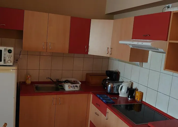 Kastely Cserkeszolo